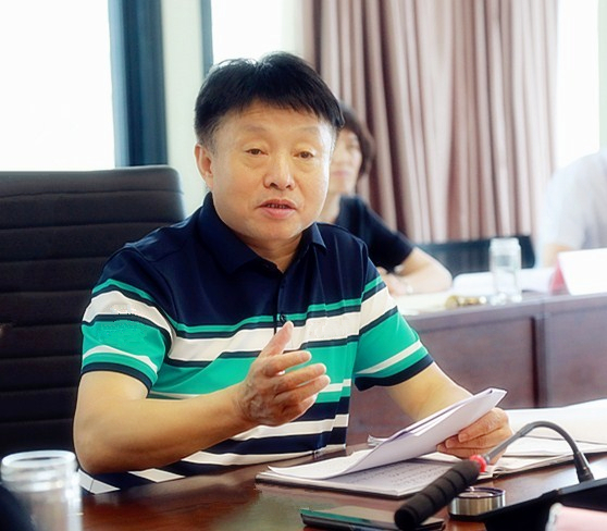 人生就是博集团举行“不忘初心、切记使命”主题教育第三次集中学习钻研暨警示教育会