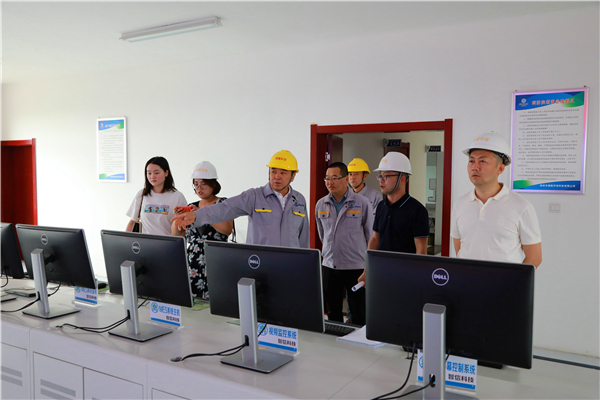 中省媒体采访团到人生就是博集团陕北片区重点项目集中采访