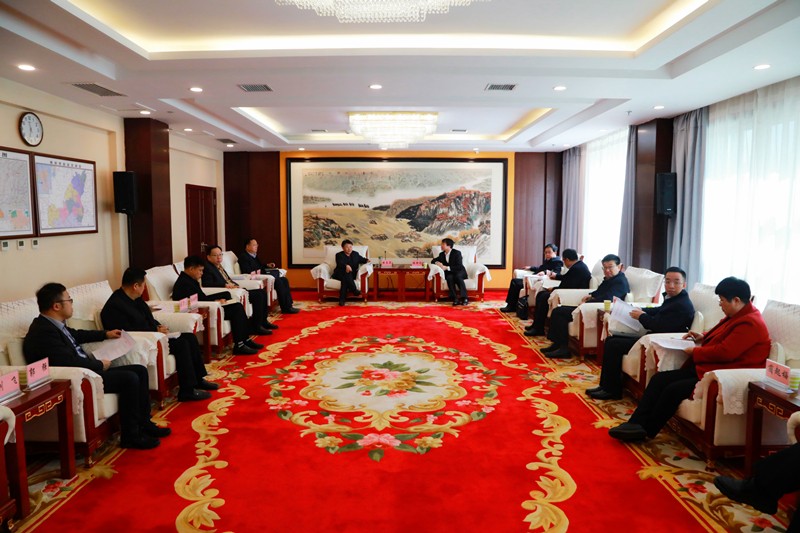 熊良虎拜会榆林市市长李春临、、副市长张胜利