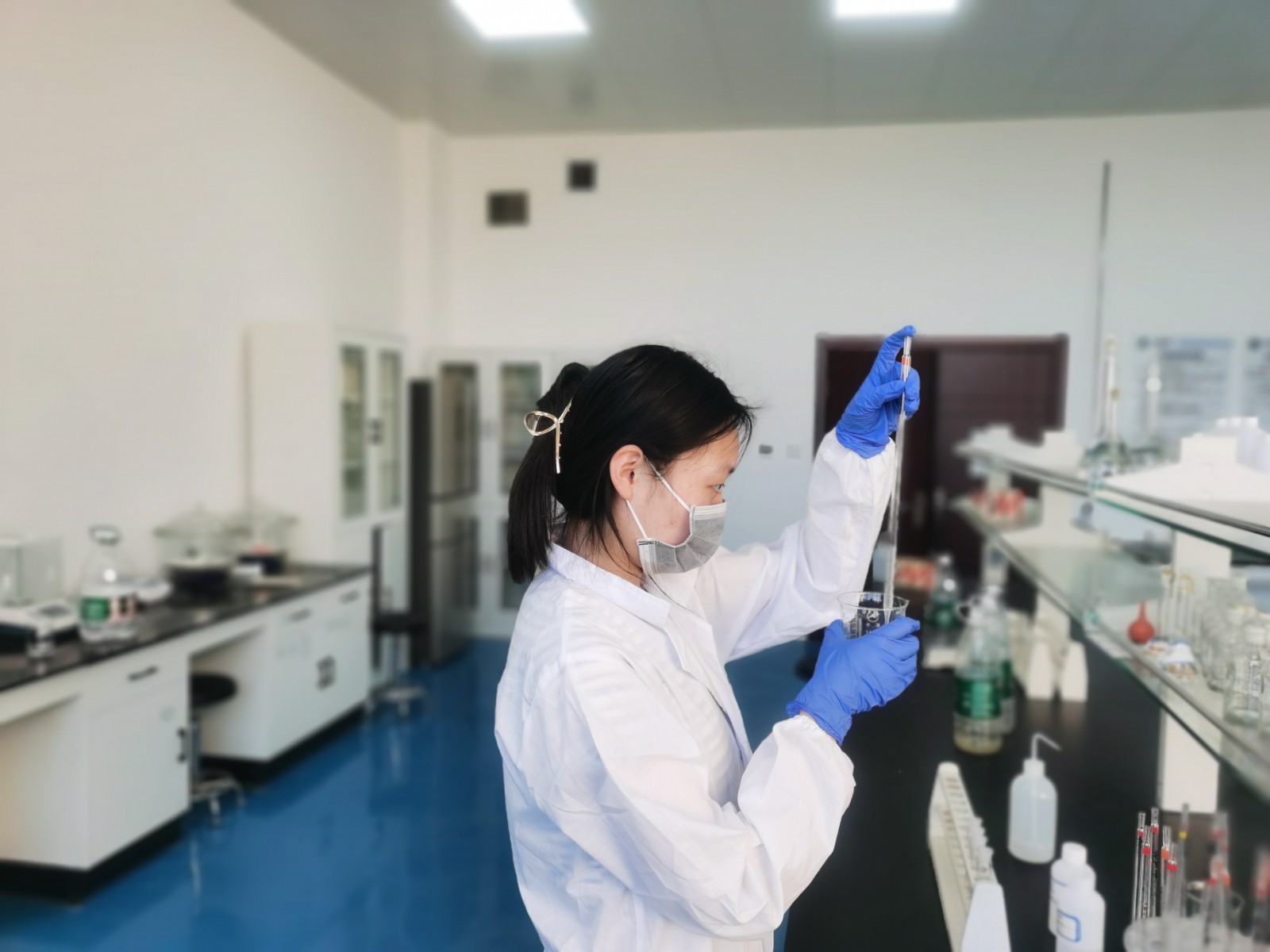 水情形公司：：手艺交锋培育高素质手艺人才