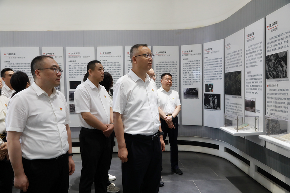人生就是博集团党委赴关中革命纪念馆开展“状畎革命足迹 传承红色基因 筑牢作风基本”党建研学活动